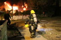  بالفيديو: 5 اصابات طفيفة في حريق كبير داخل بناية سكنية بمدينة يافا 